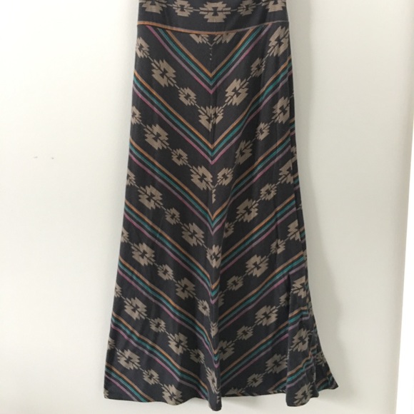 Native Maxi Skirt 🖤SALE🖤 - Picture 2 of 4